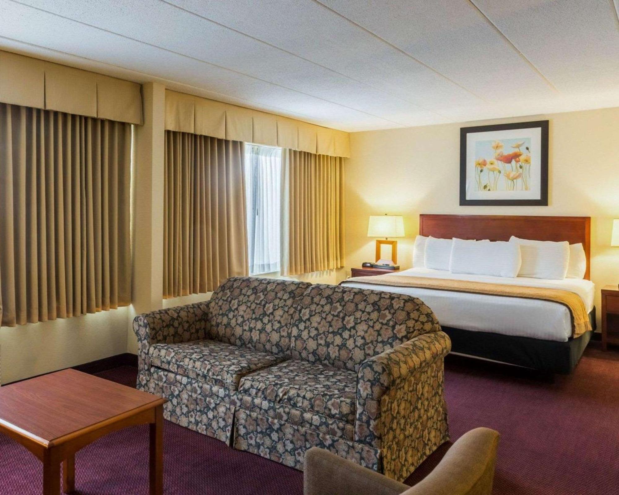 Clarion Hotel Somerset Esterno foto