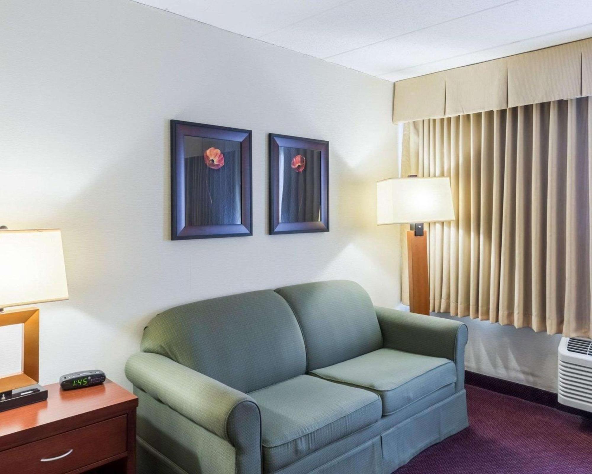Clarion Hotel Somerset Esterno foto