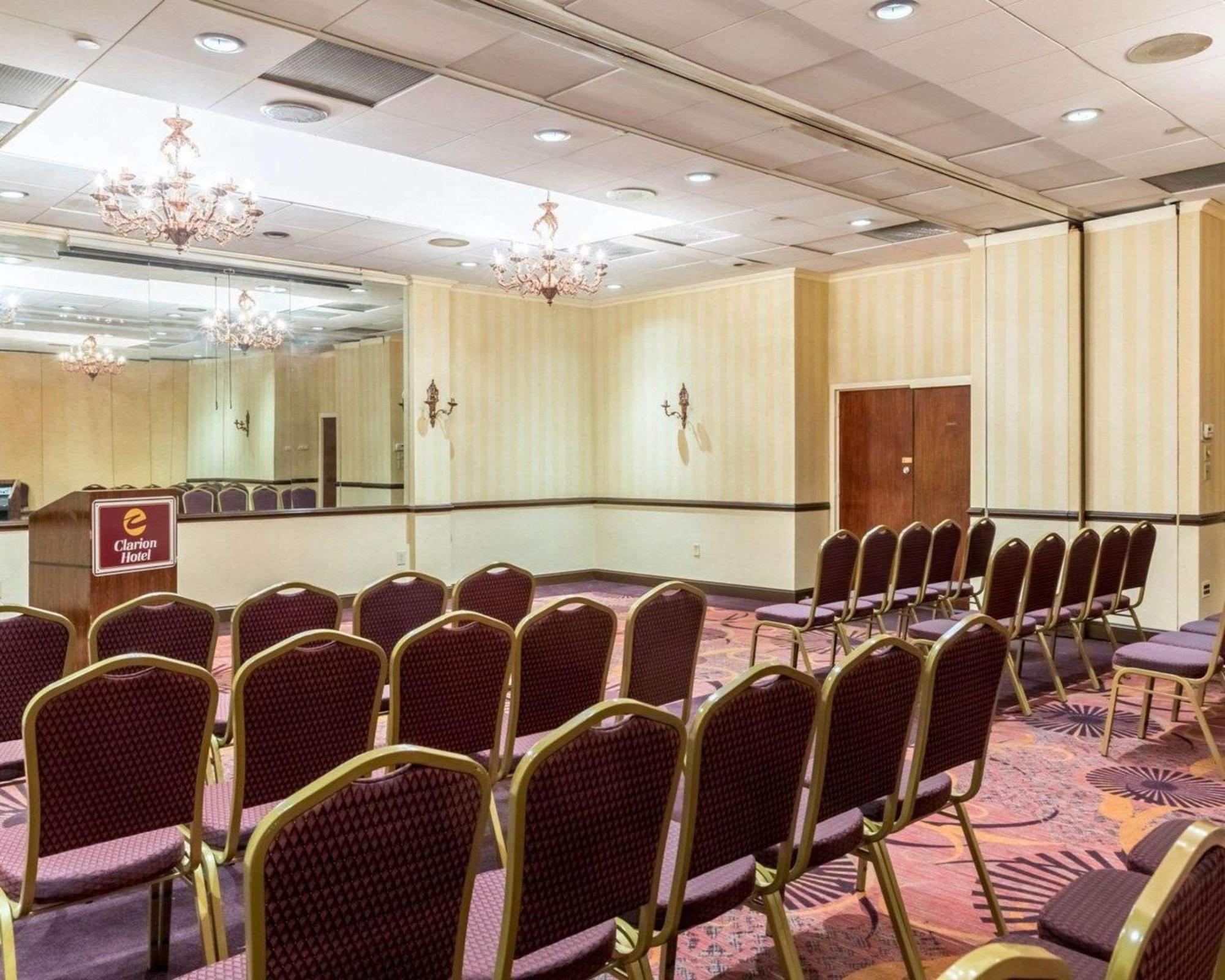 Clarion Hotel Somerset Esterno foto