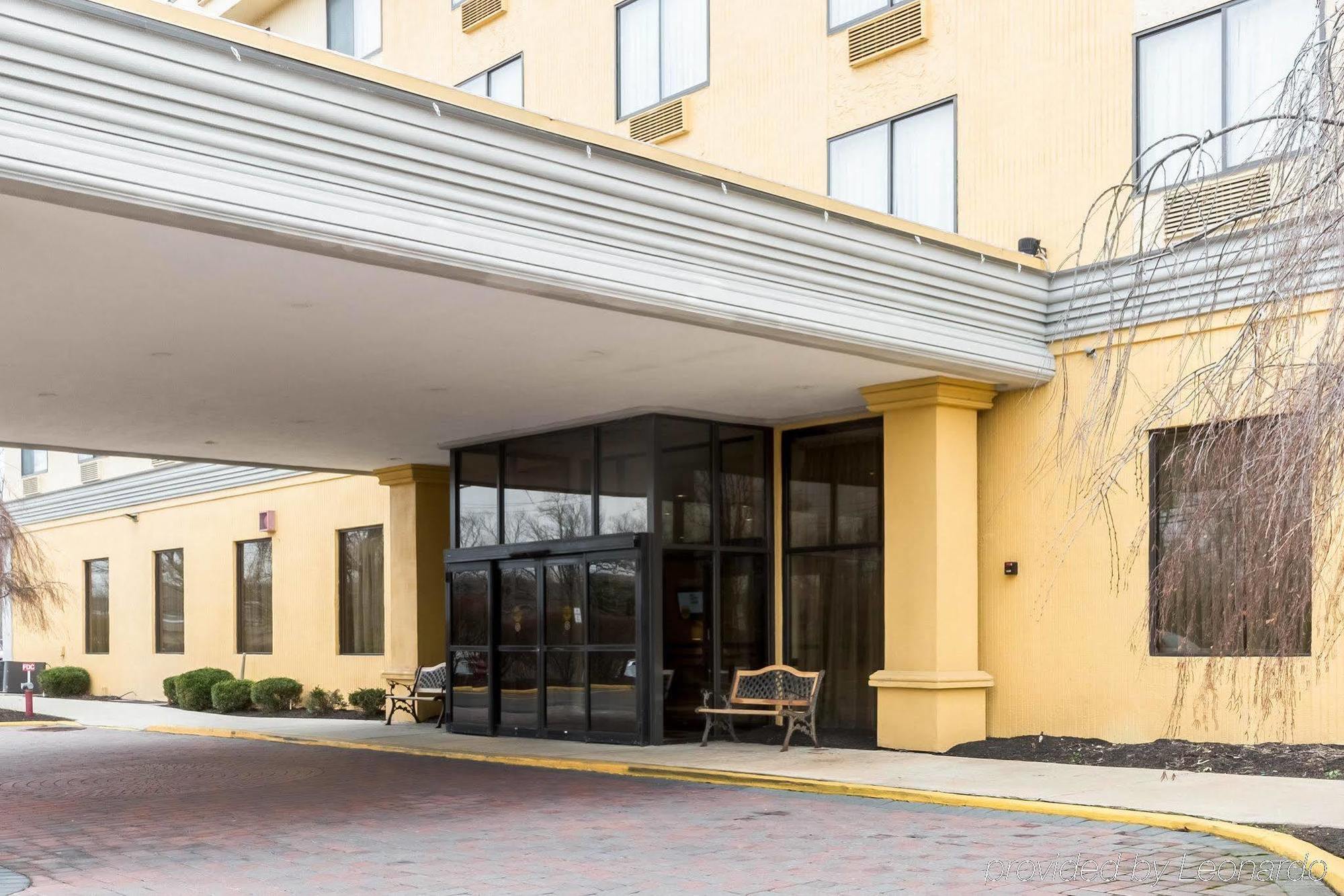 Clarion Hotel Somerset Esterno foto